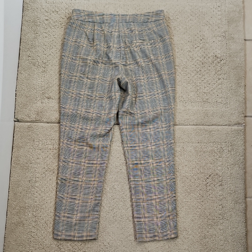 Zara Women's Plaid Gray Checkered Trousers Size Medium - Picture 6 of 6